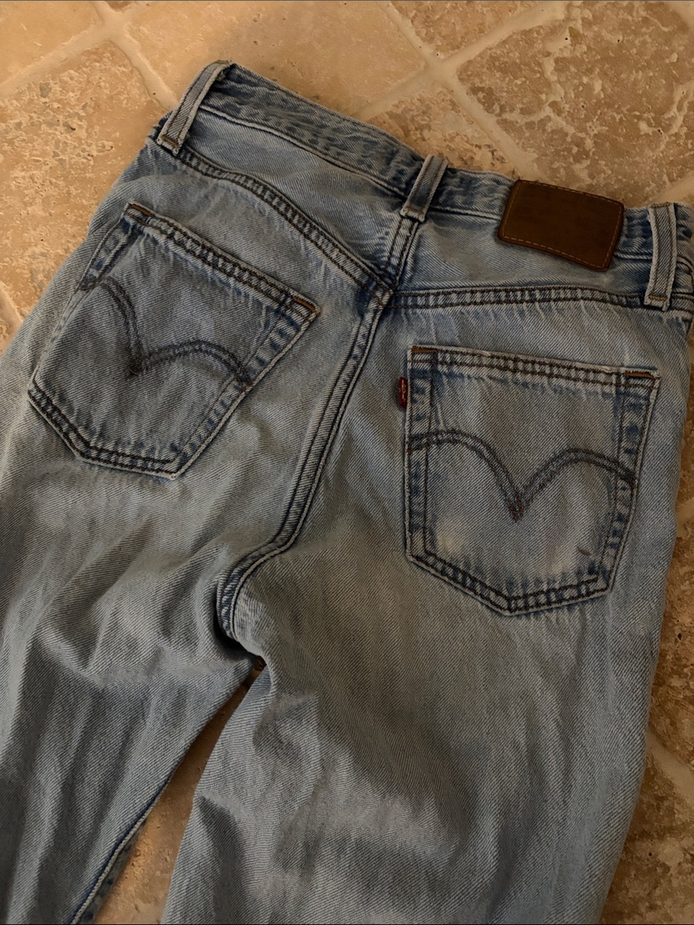 Levis ribcage straight ankle size 21